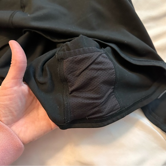 Brooks Equilibrium Technology Women’s Running Top Size Medium - Picture 2 of 5